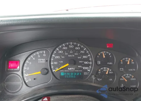 2001 GMC Sierra 1500 Sle z USA, uszkodzony, nr VIN 2GTEK19T811330364